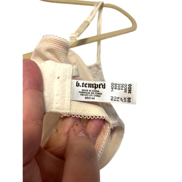 B.Temptd Lace Underwire Bra 36DD Light Pink Adjustable Straps Sheer Mesh Back De - Picture 5 of 6